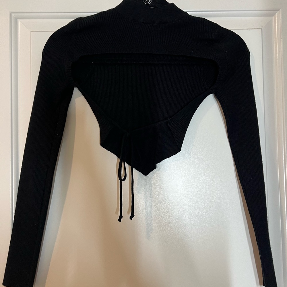 Backless knit mock neck sweater